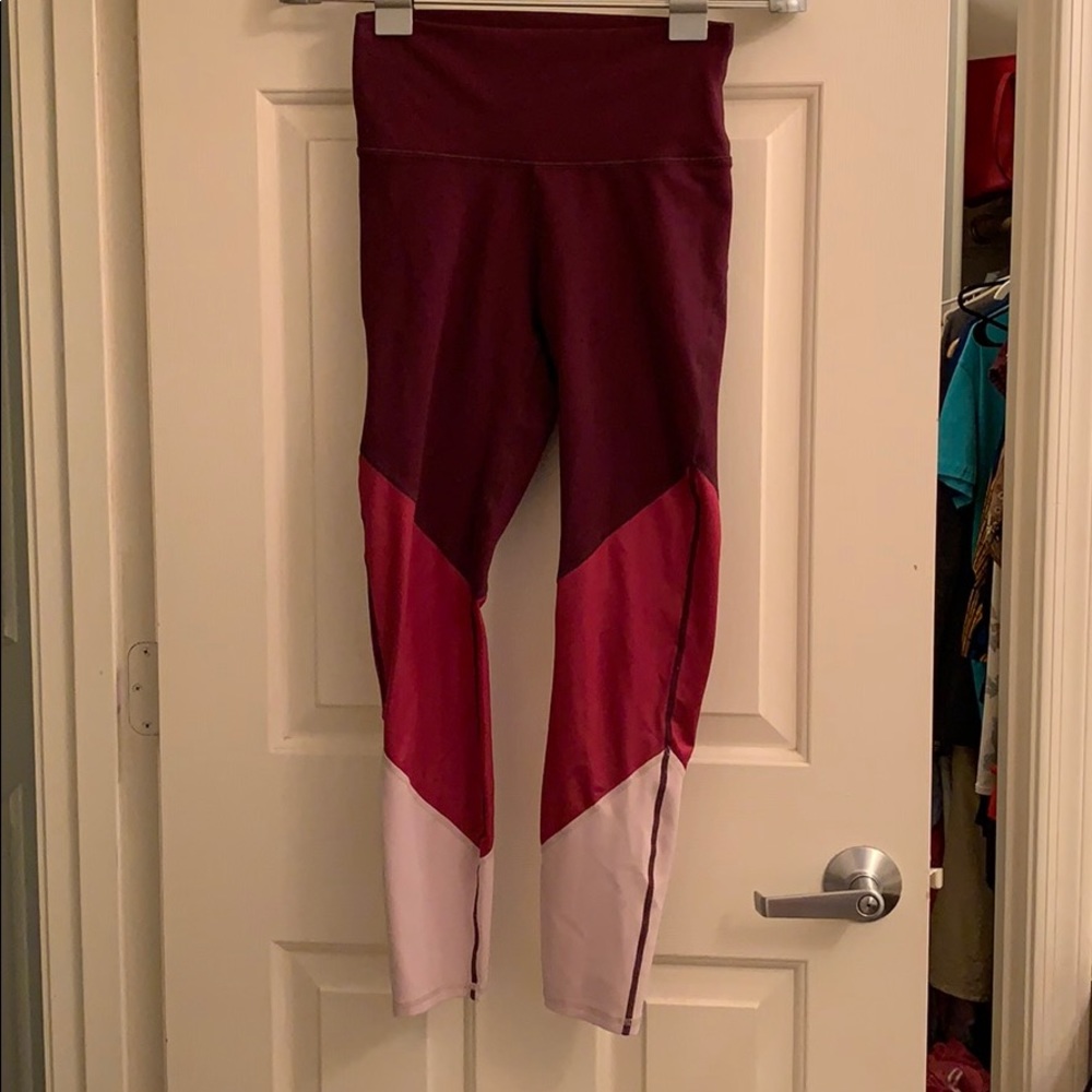 Fabletics tri-panel high wasted legging. Worn 2x